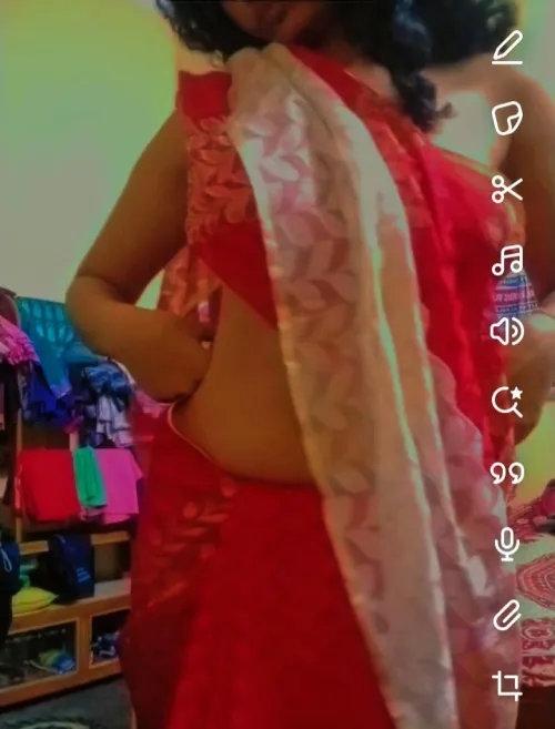 love wearing a saree