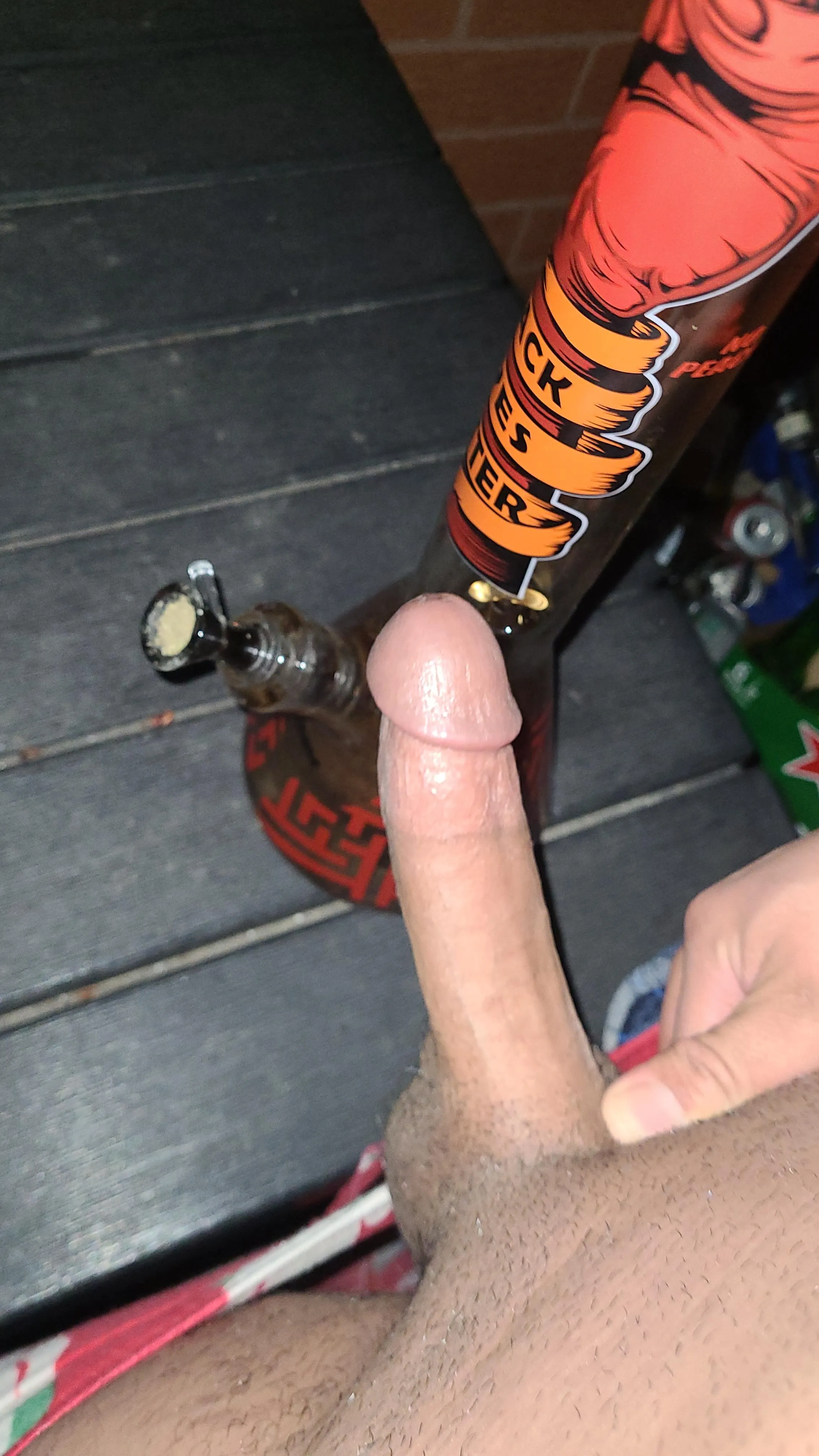 [m] adding keef to my bowl makes me extra horny