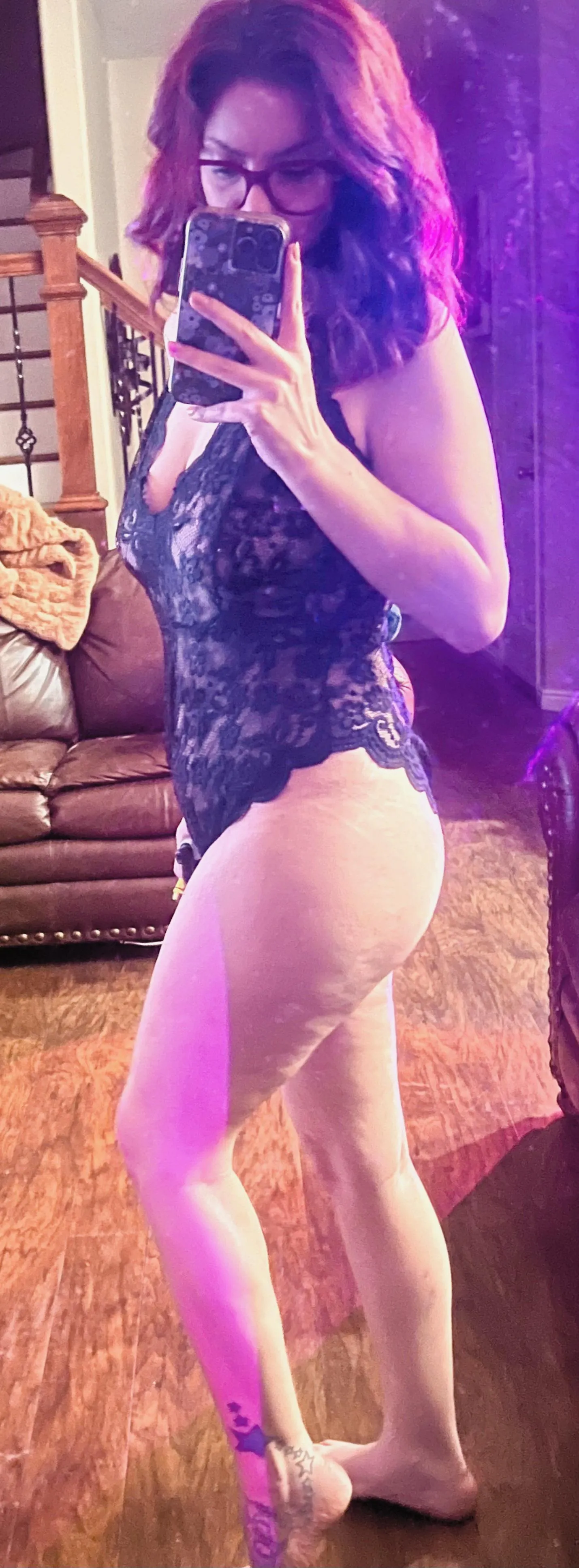 Saturday nights are for lace and lights 🩷🫶🏼