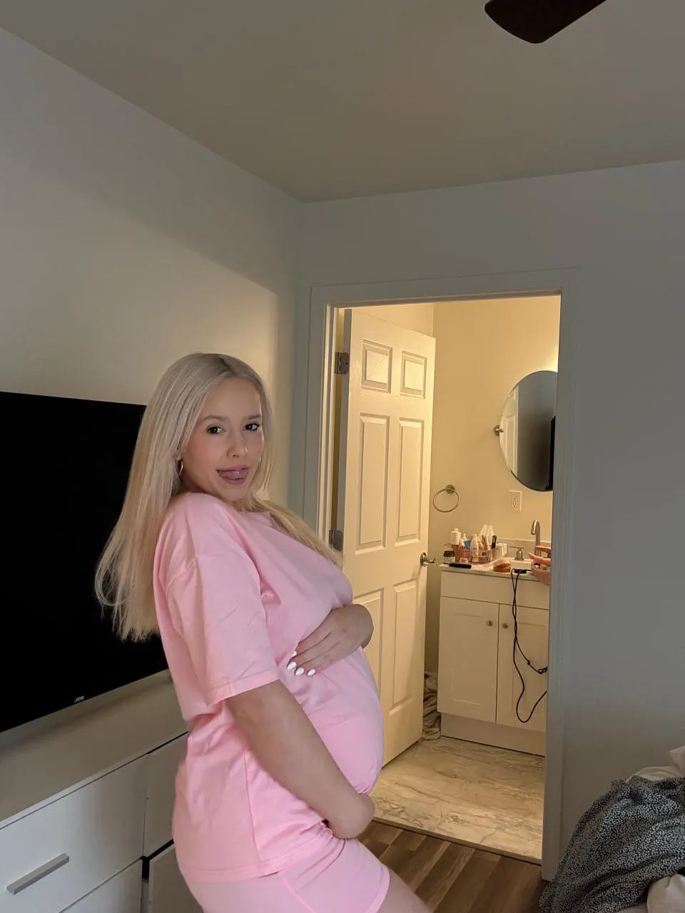 Would you like to rub my pregnant belly