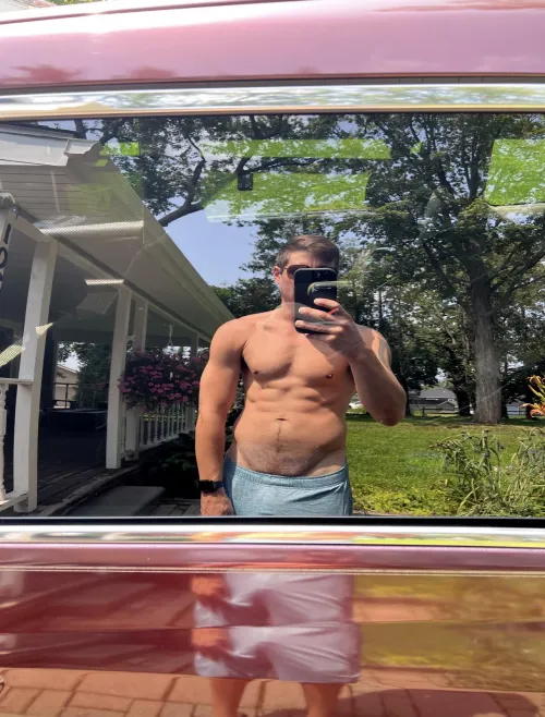 [38] What do you think? DILF?