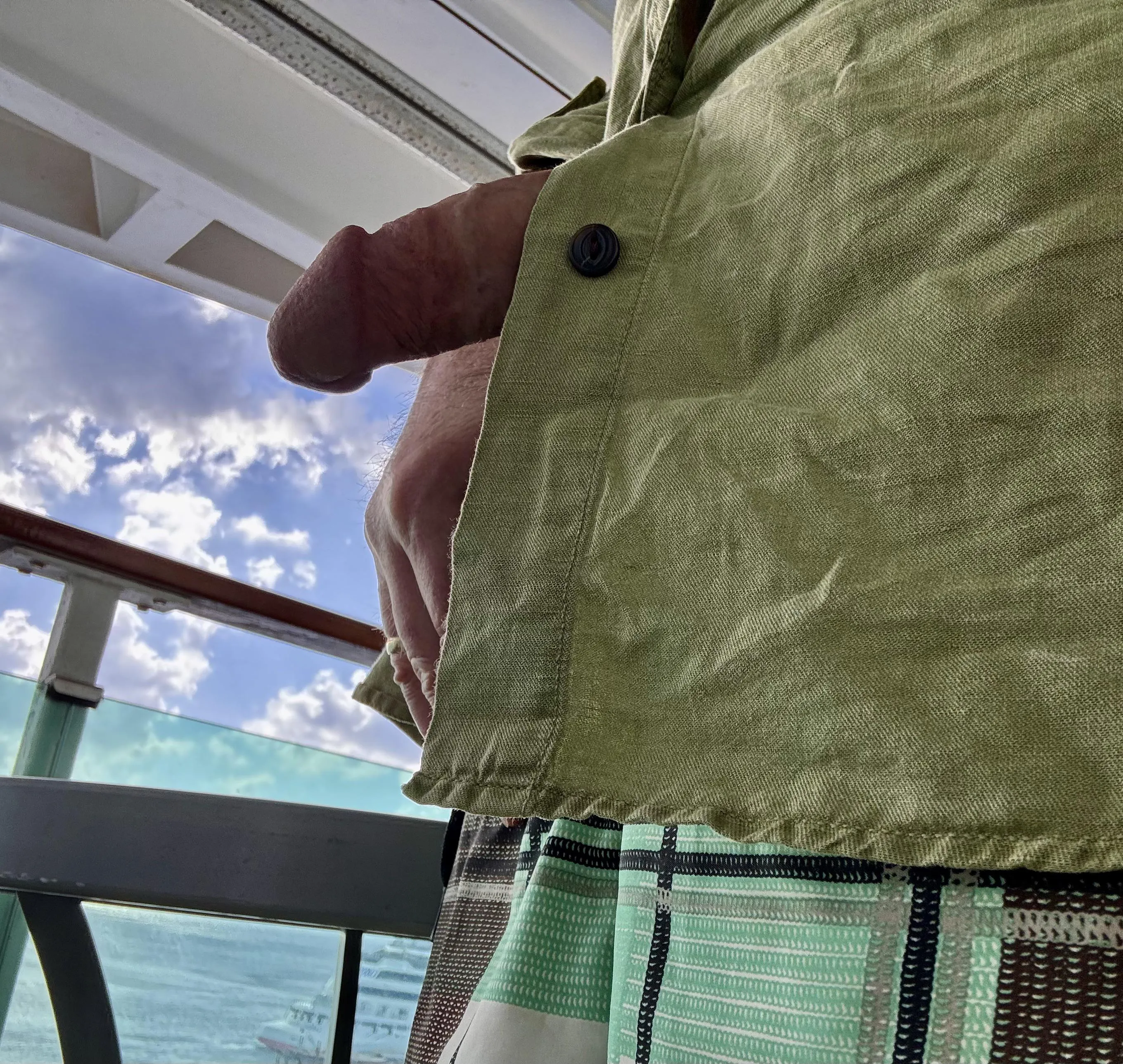 [61] wouldn’t mind getting caught by you sea air airing it out