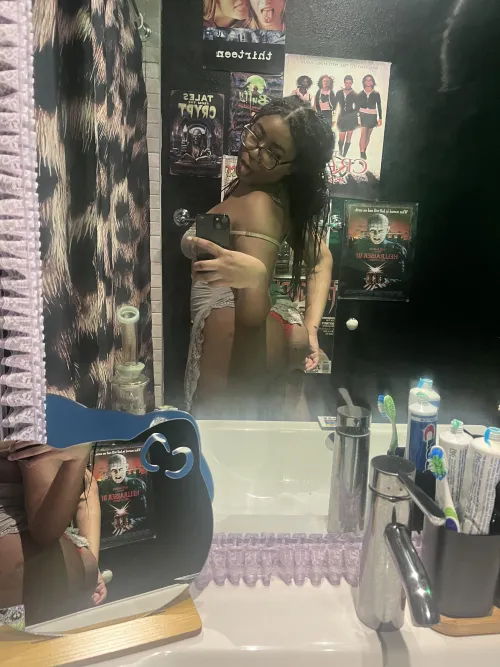 cUm nd findnout about mee :p active rnns :p