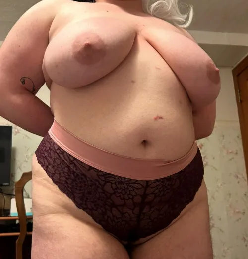 I hope you like all natural girls