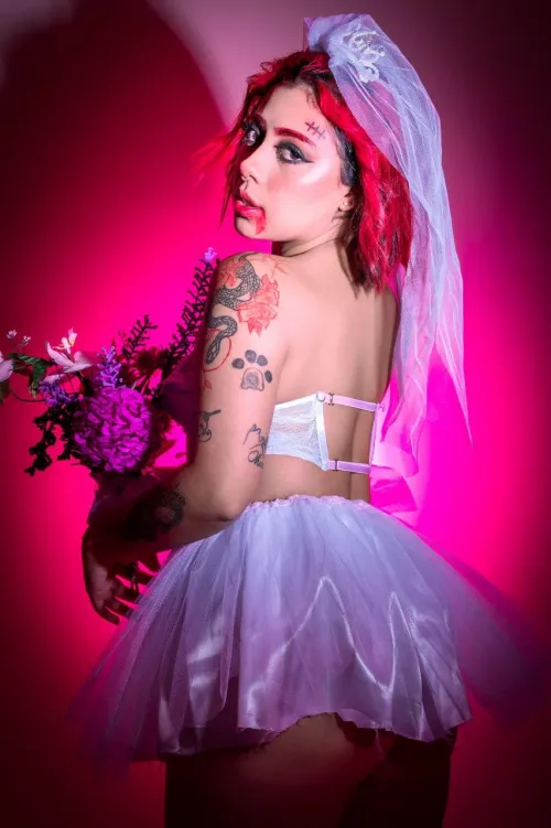 The post gave you chills, the cmmnts bring heat.