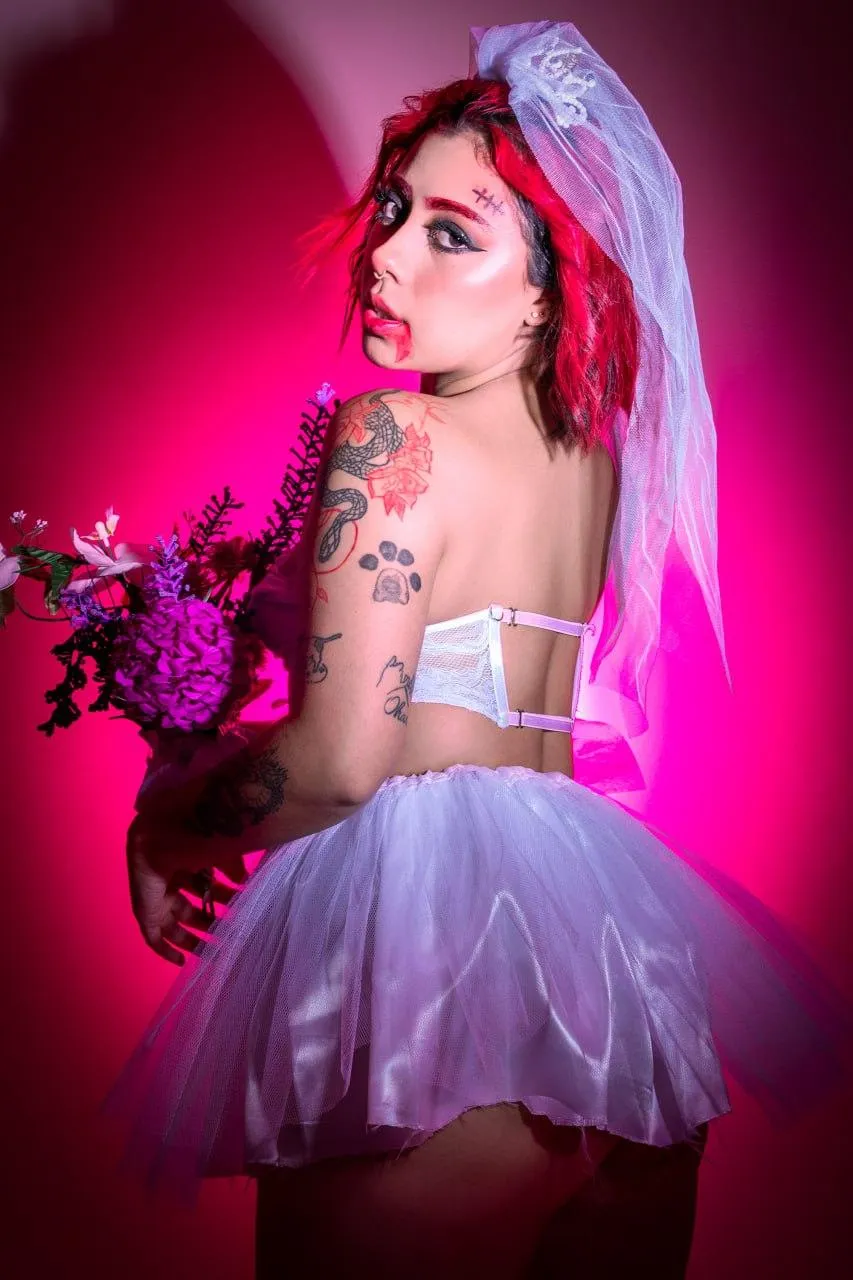 The post gave you chills, the cmmnts bring heat.