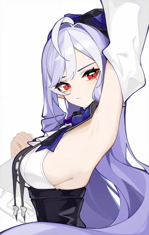 Vivian's side booba and armpits