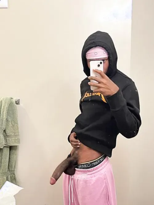 Big cock for hotwives. DM open