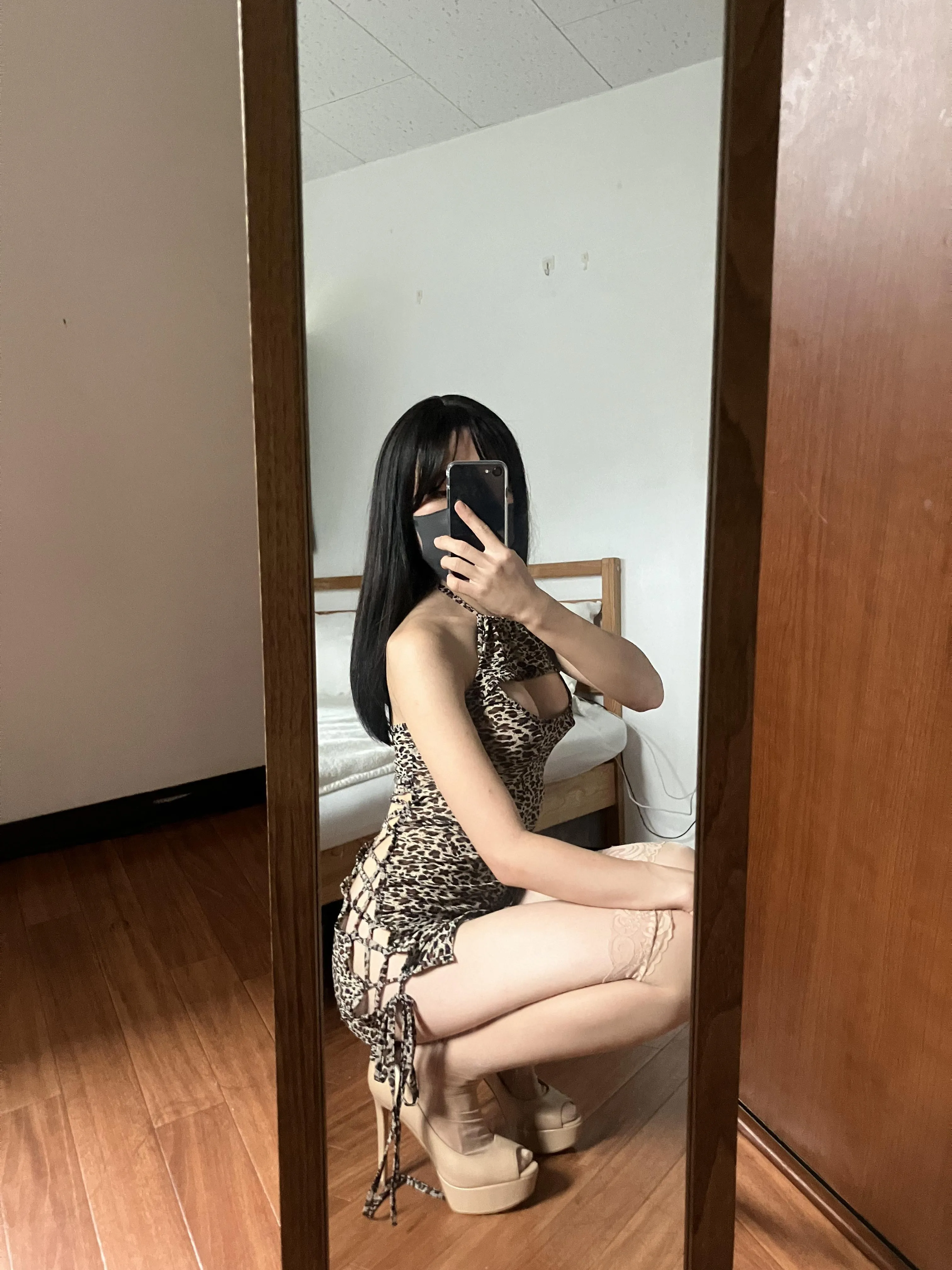Do you like my dress? and my sexy Japanese body?