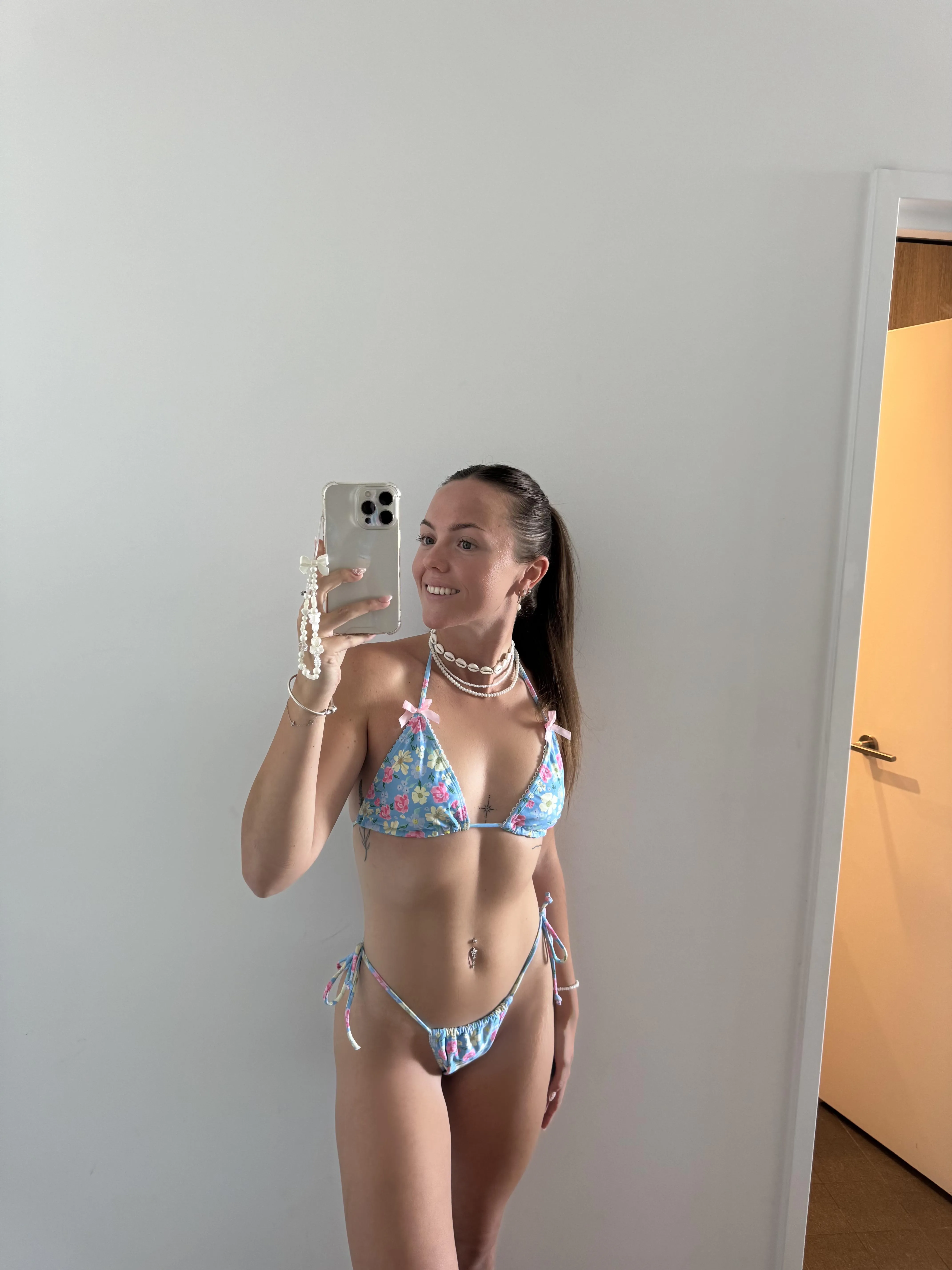 Eat me up please 😋