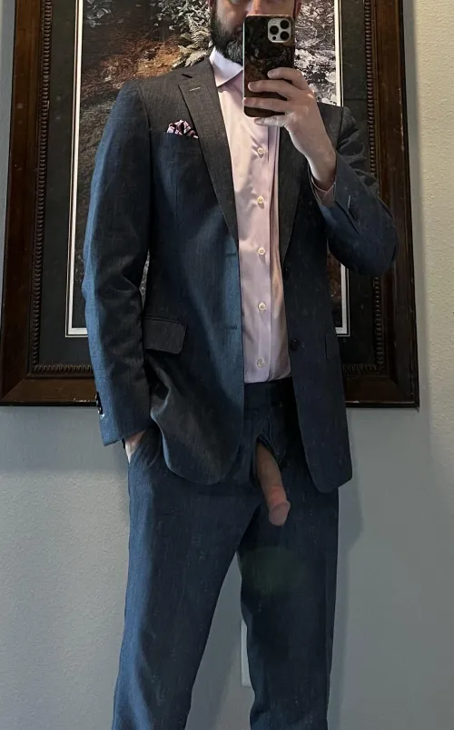 Experienced Bull available tonight