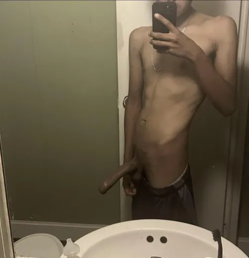 Experienced hispanic bull in central texas 😋