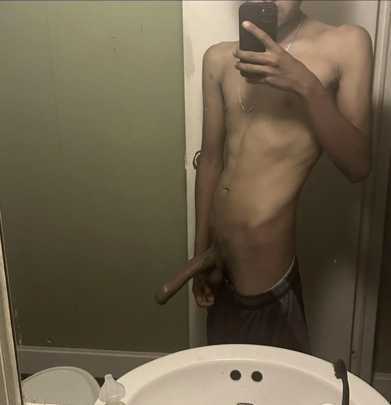 Experienced hispanic bull in central texas 😋