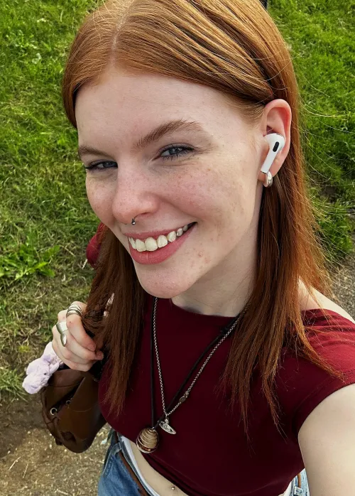 I wish someone could appreciate my freckles [IRTR]