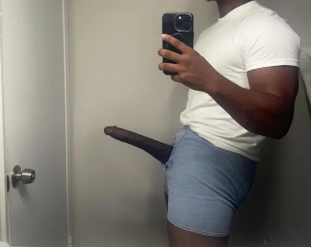 In this hotel alone trynna rearrange some guts. All I ask is no tapping out. You interested?