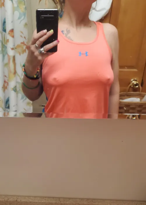 no bra is definitely best