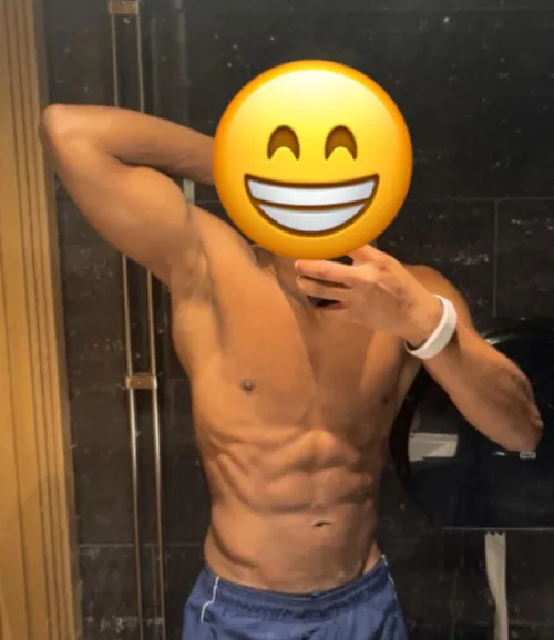 Söker en lekfull & öppen tjej för heta stunder!