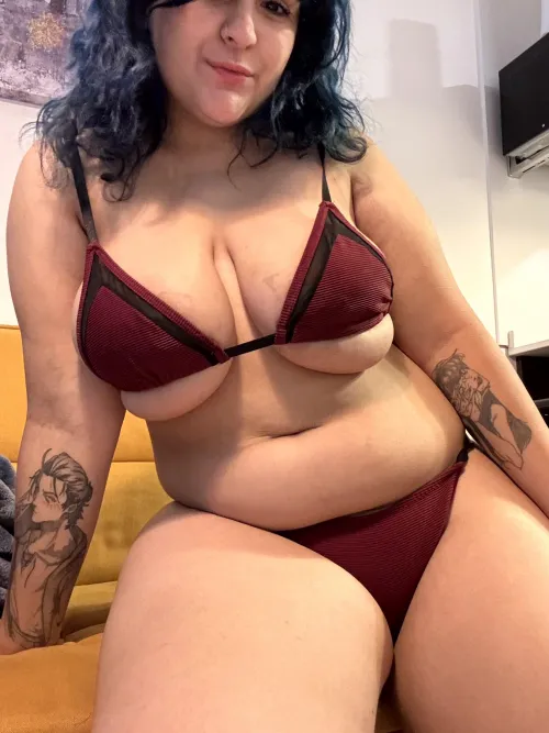 Am I too fat? Or I have nice figure