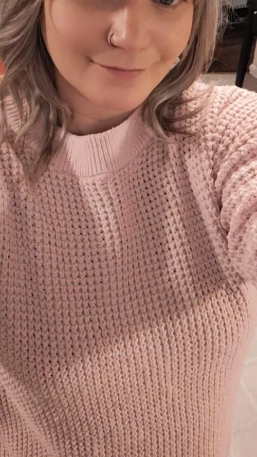 Answer me quickly. Will you fuck me yes or no