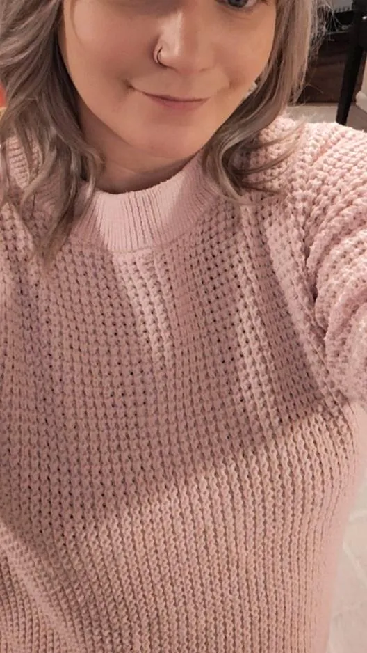 Answer me quickly. Will you fuck me yes or no