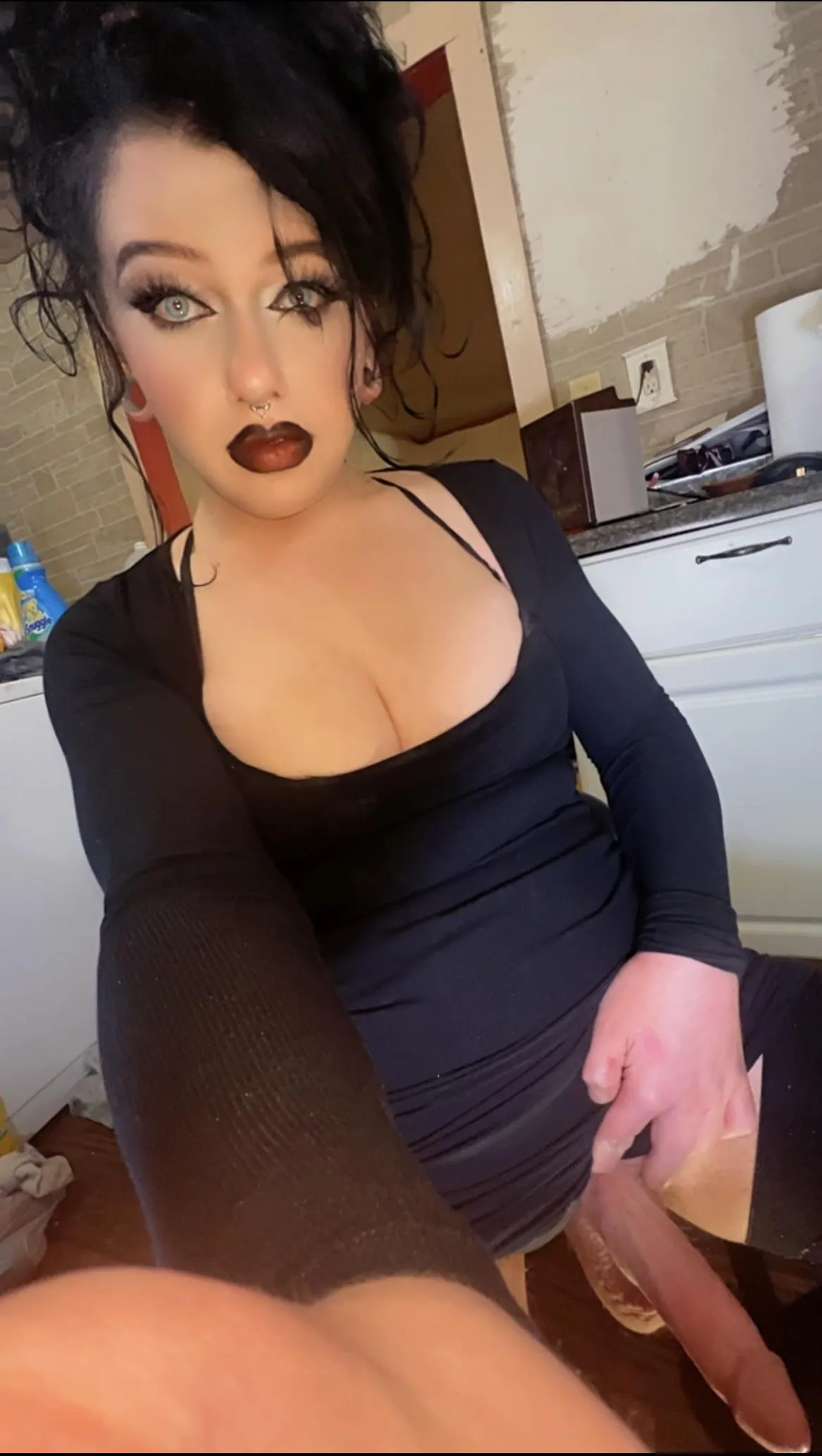 Could you handle all 8 inches down your throat?