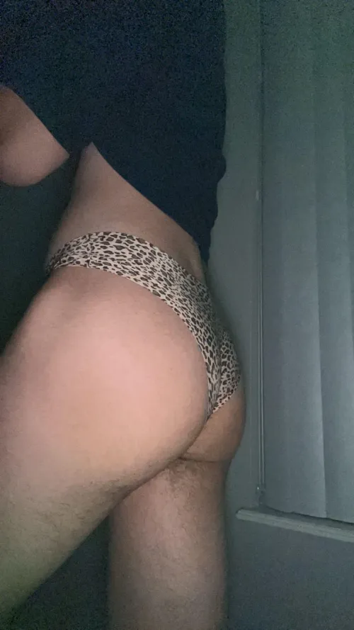 Don’t forget to do squats <3 🍑