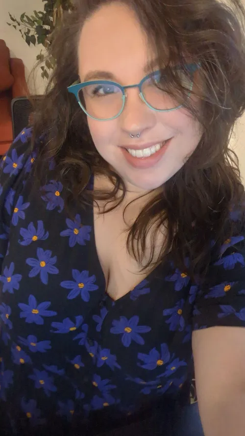 Happy Friday! Enjoy this beautiful day!