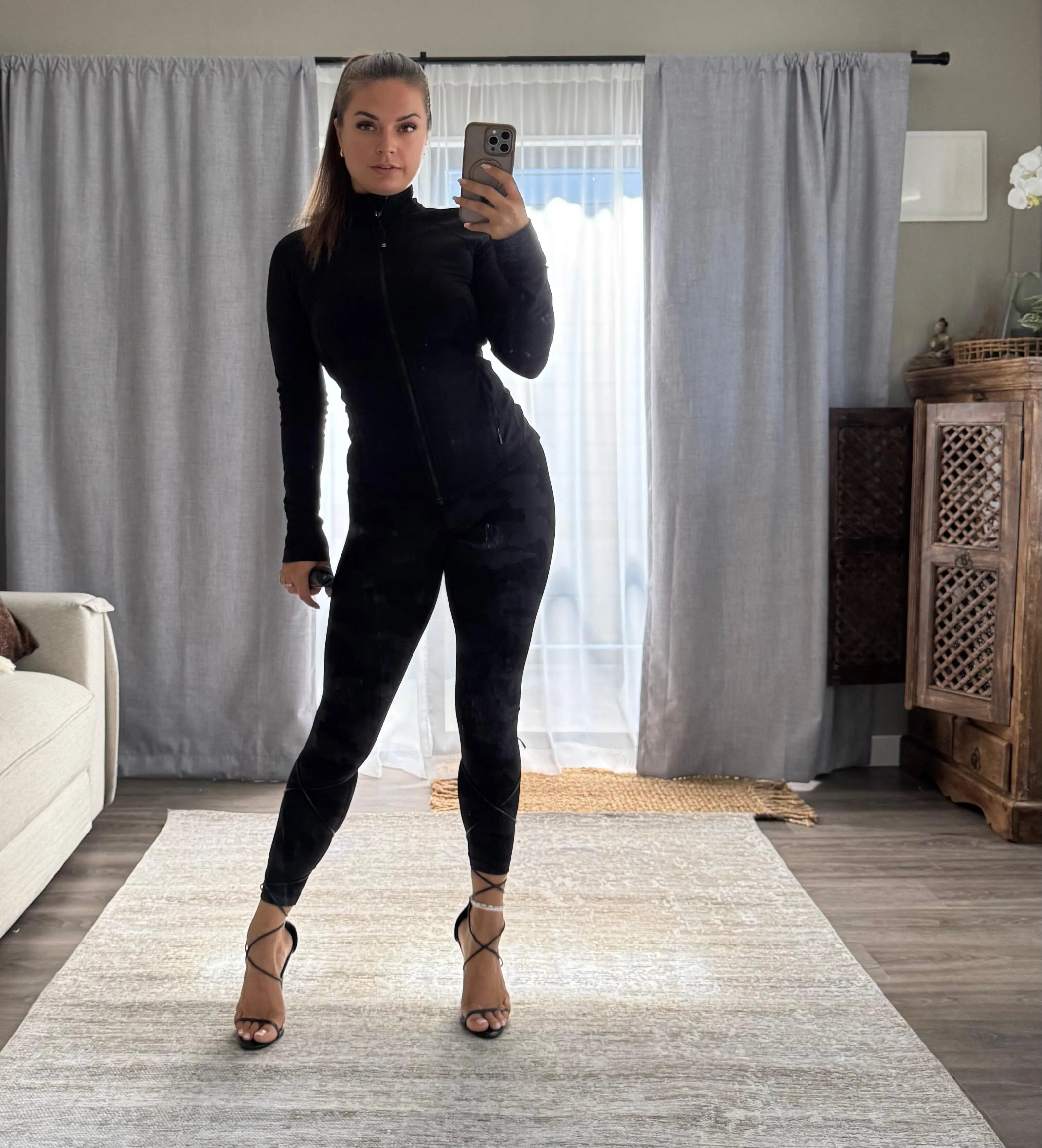 Leggings & High Heels - yes or no? 🤔