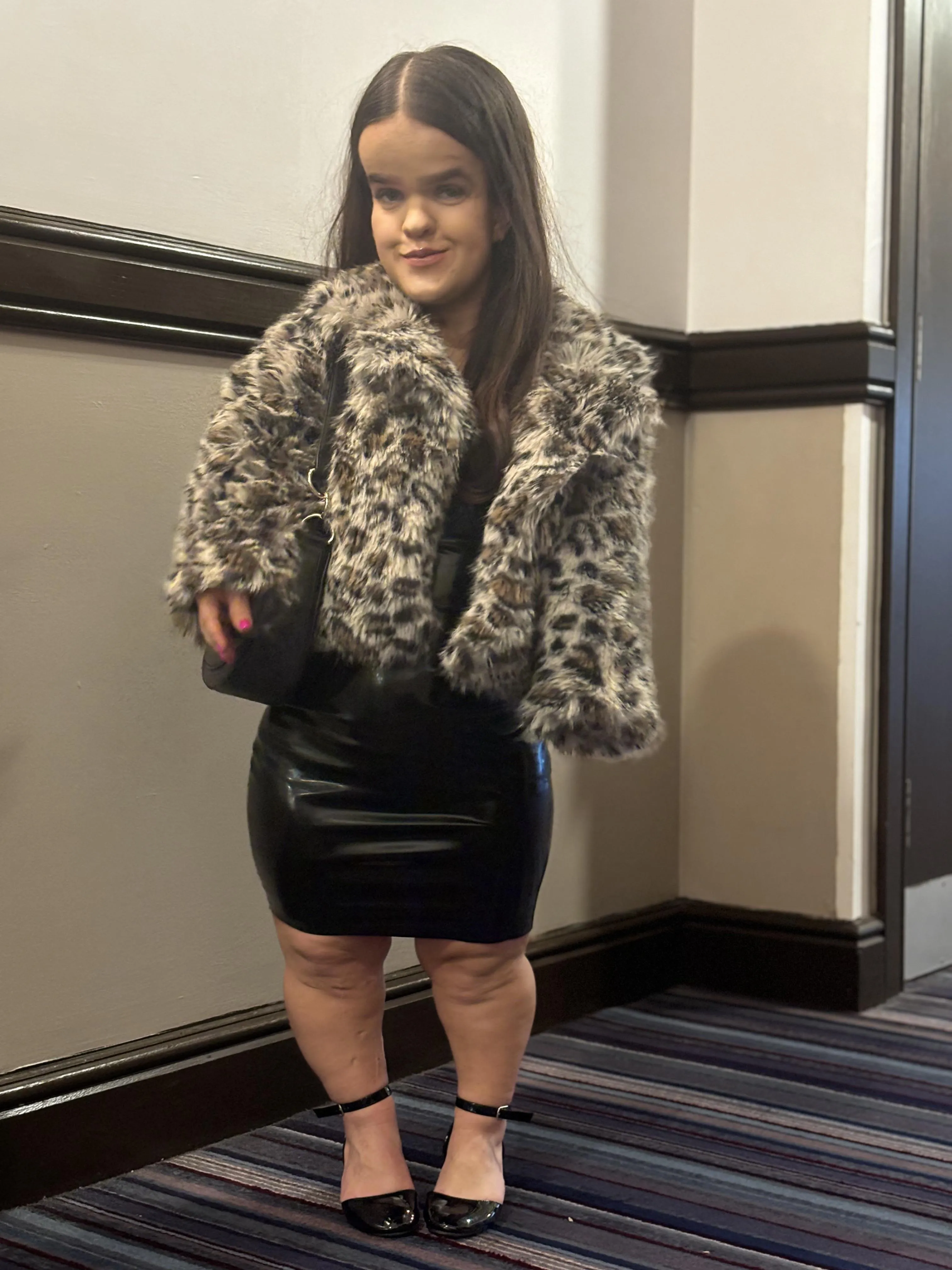 Little miss 3ft of latex and fur