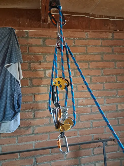 what wedgie slut wants to be hung by this?