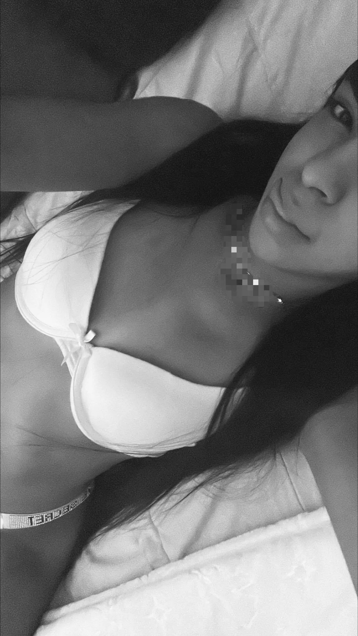 24 FM4M (Atlanta) If you can host, send us a message and photos of yourself.