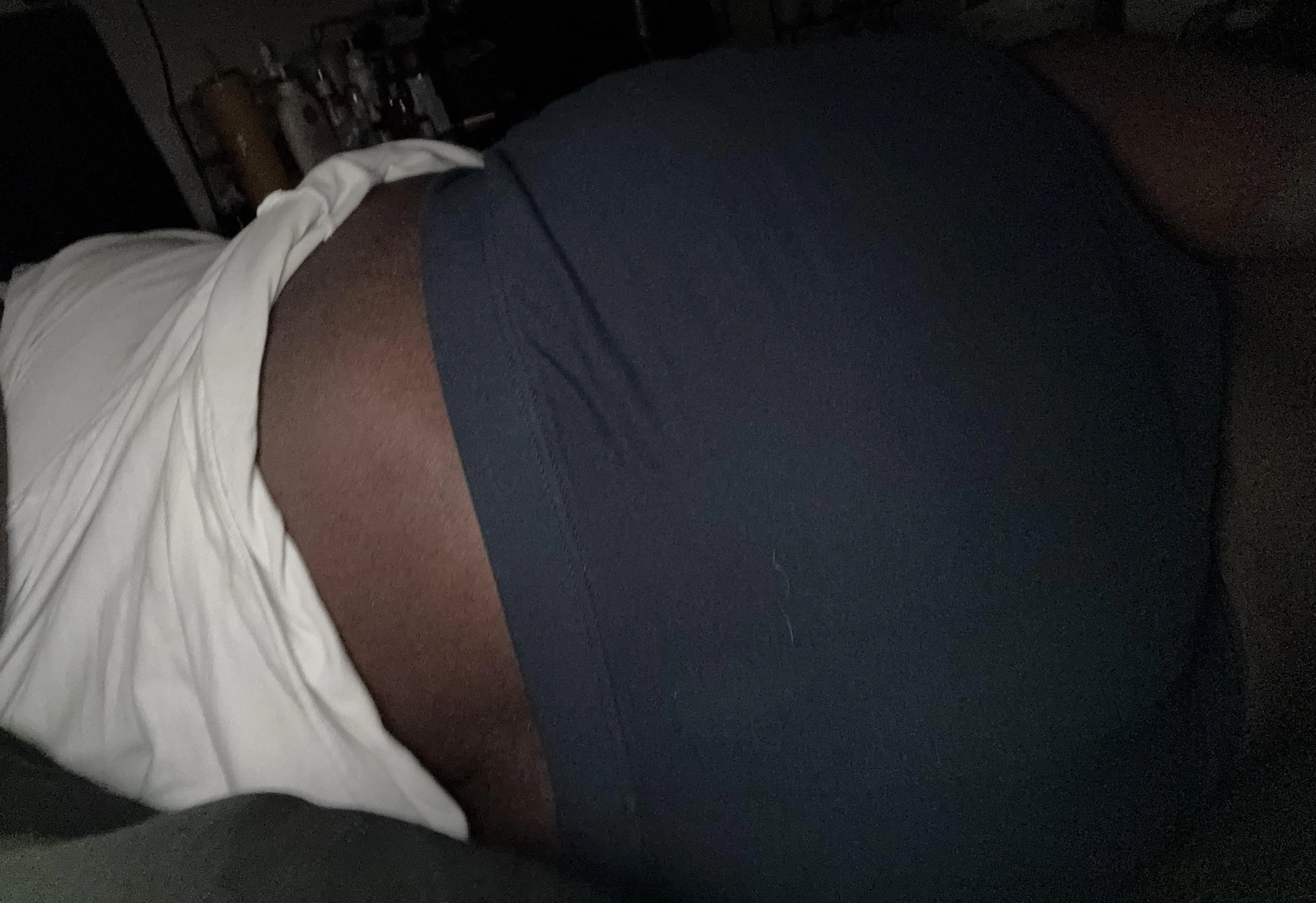 Bossy gay plus size dom bottom looking for a sub top to own.