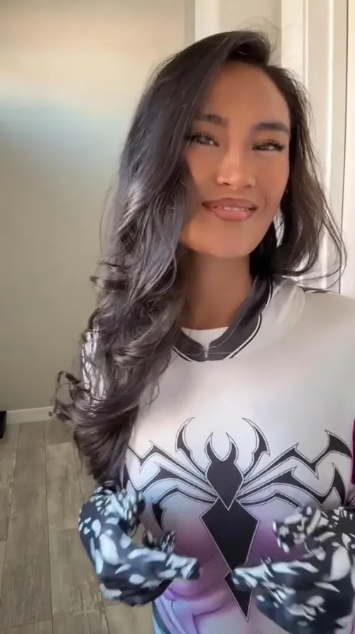 Cosplay ready, let’s create some magic.