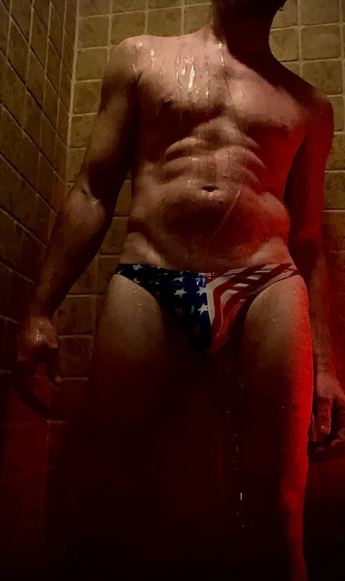 Going to shower live and cum