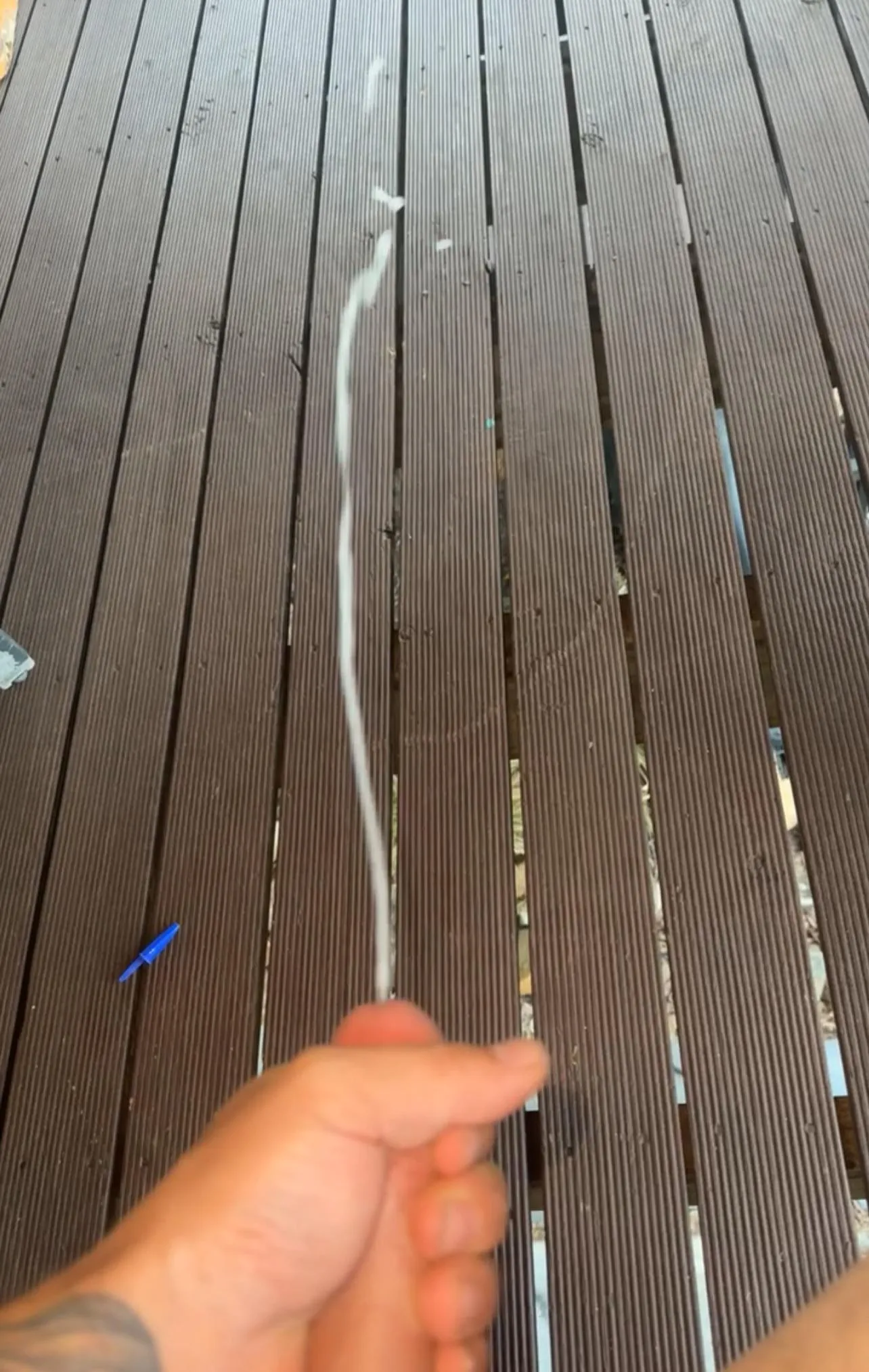 hands up or i'll shoot (m)