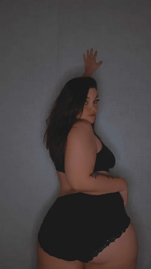 I need your hard cock behind me