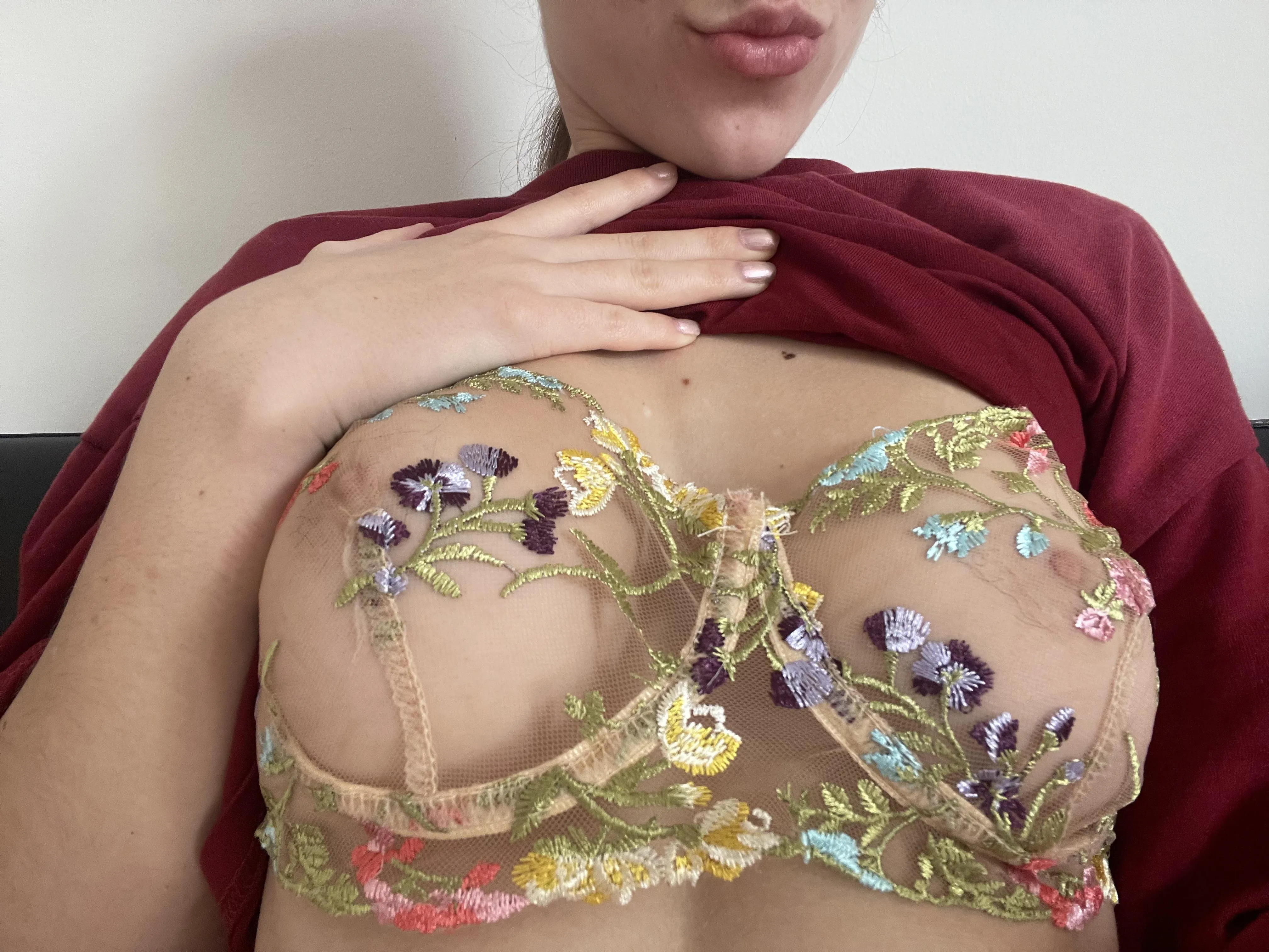 I want to know u better baby.. my 0f is now for 3$!