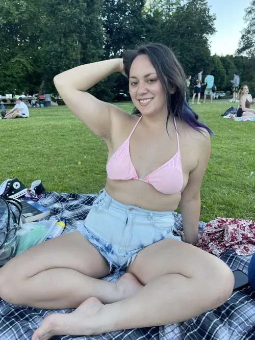 Im ready for shorts and bikini top weather ;)