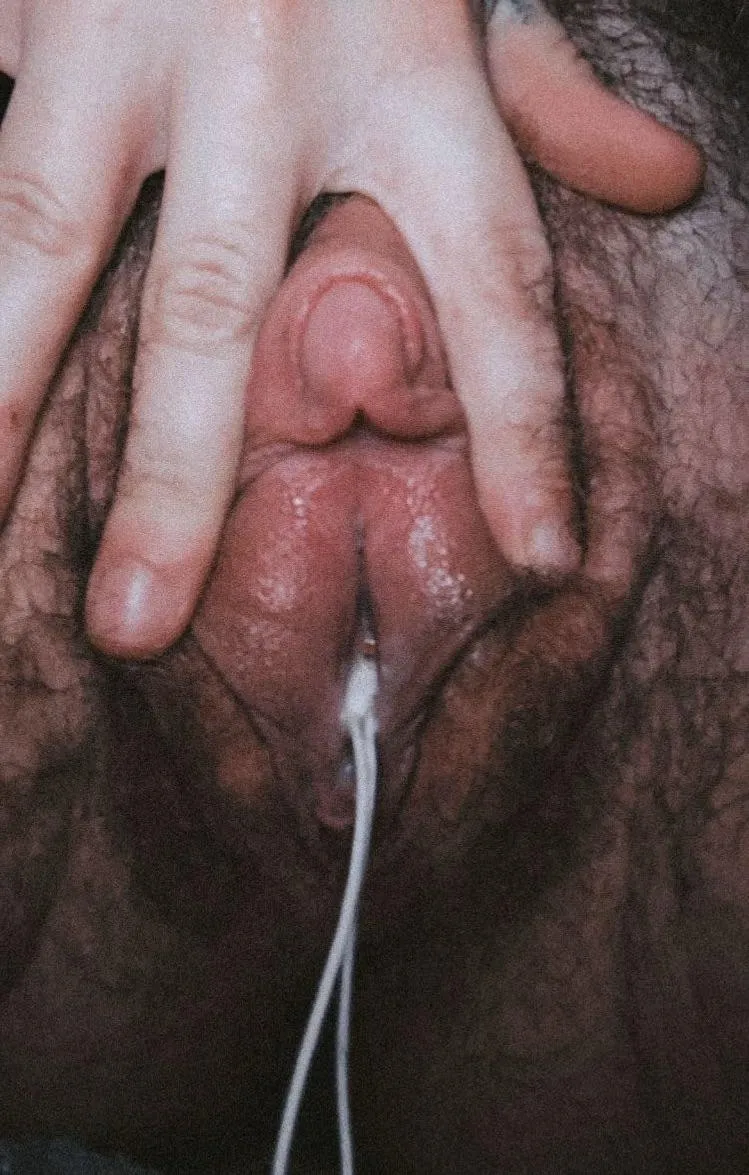 I’m so horny rn I’ve been ending for over an hour