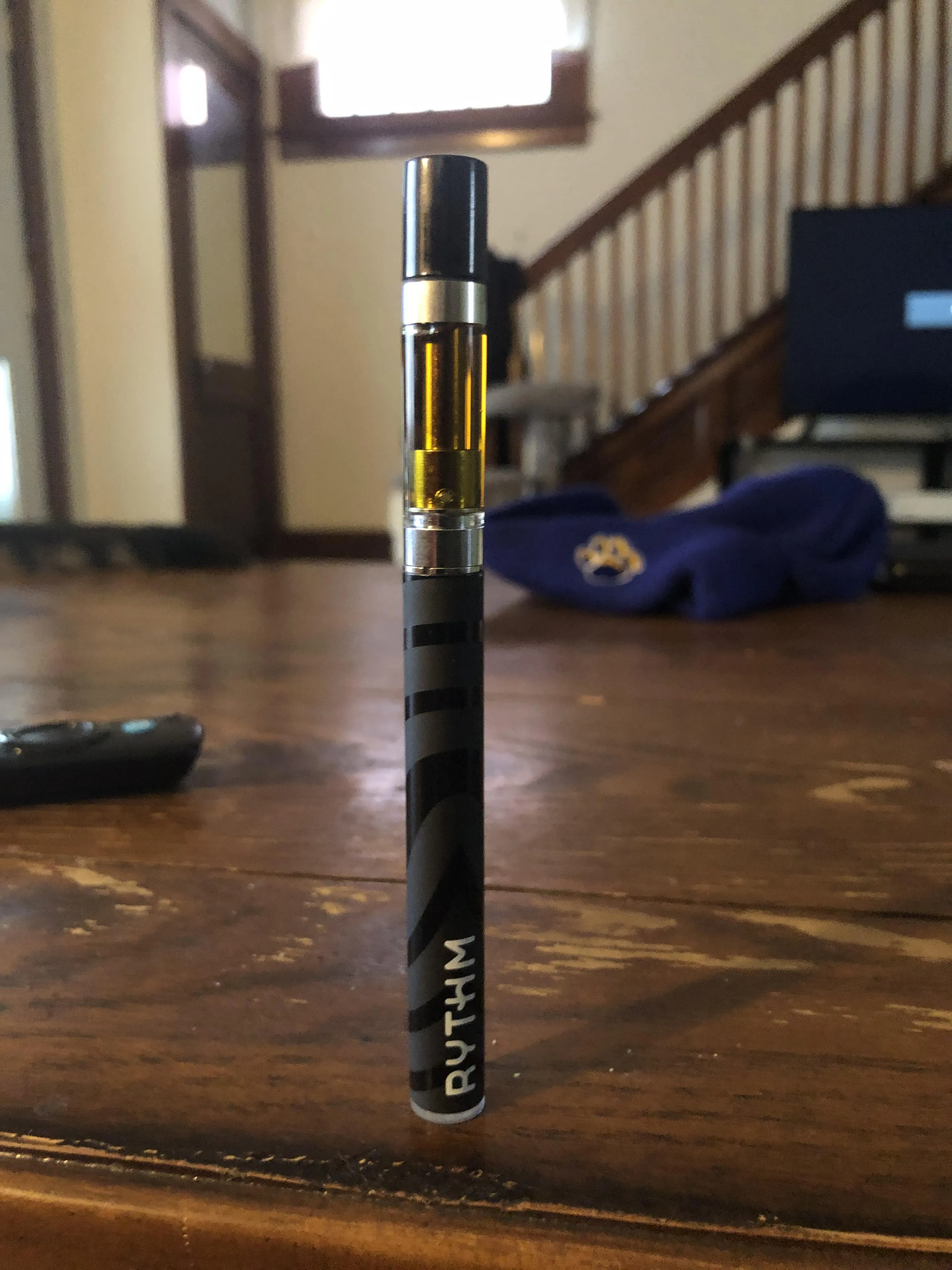 Modern flower live resin