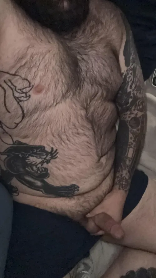 My girlfriend’s out with her new bf, feeling lonely.