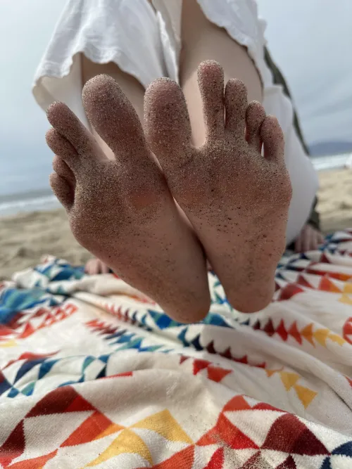 Sandy Long Toes at the Beach💋
