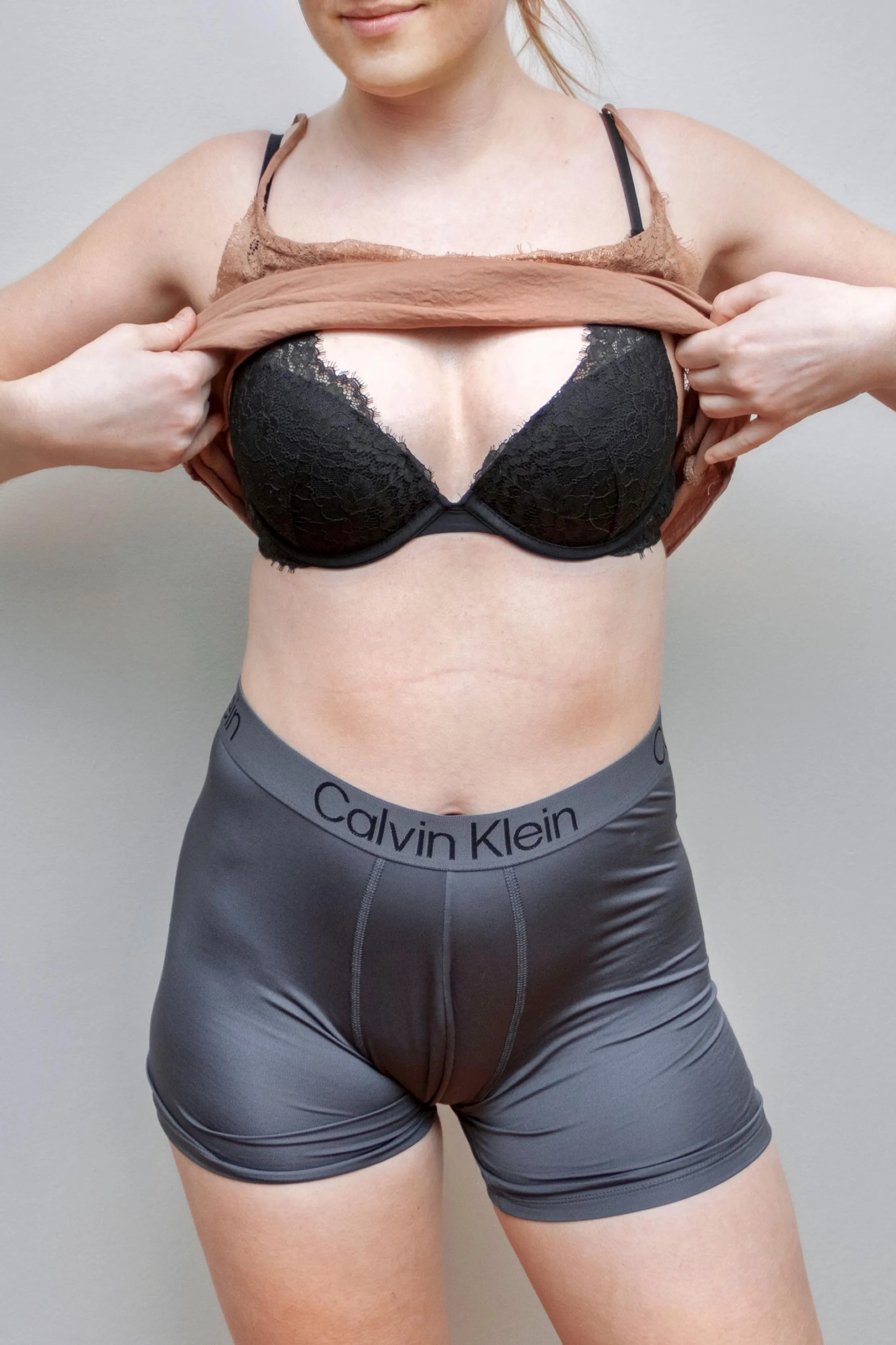 sleepover attire [f]