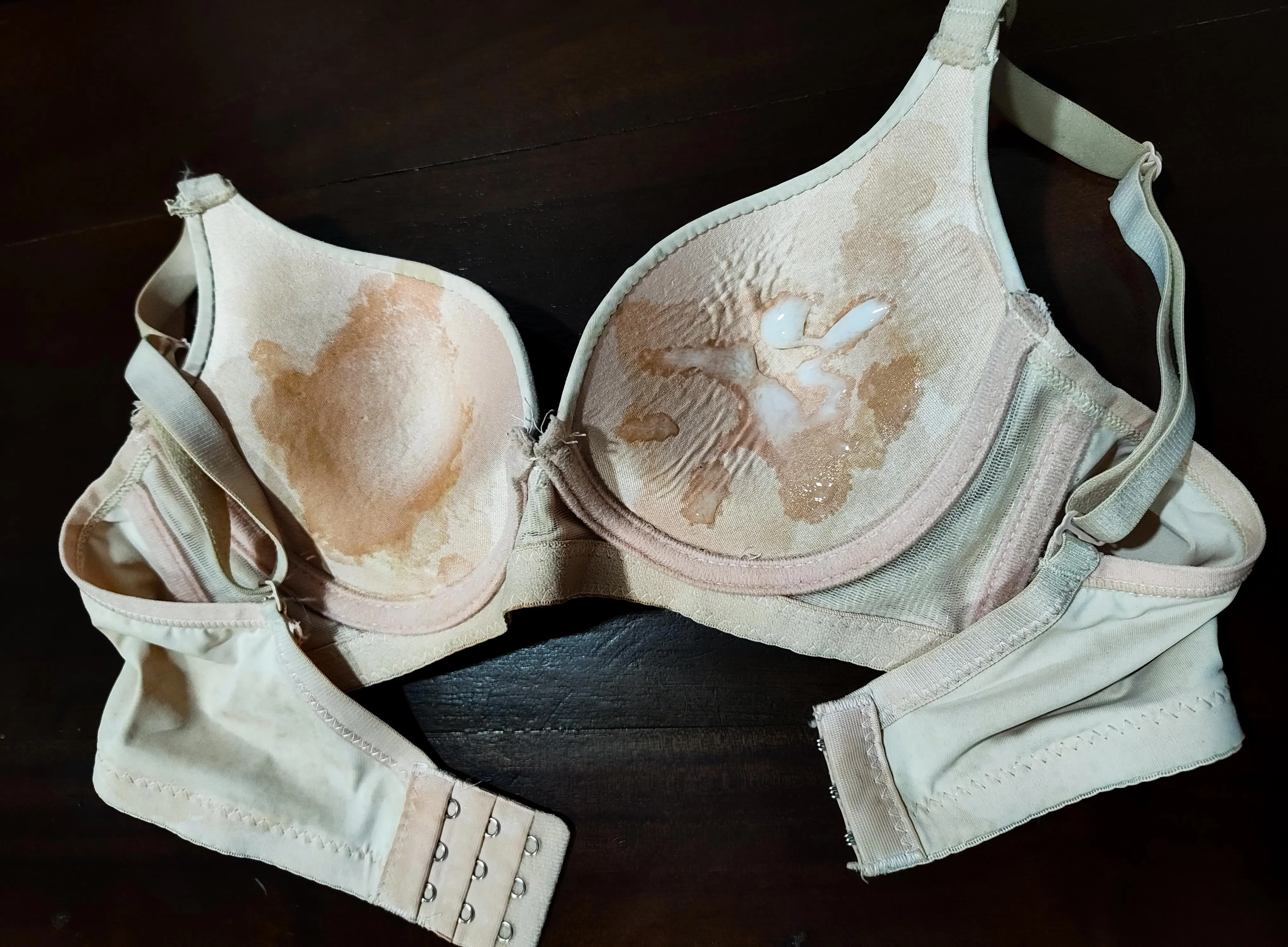 17th load on her bra. Love how the previous pool left the colour on the other side.