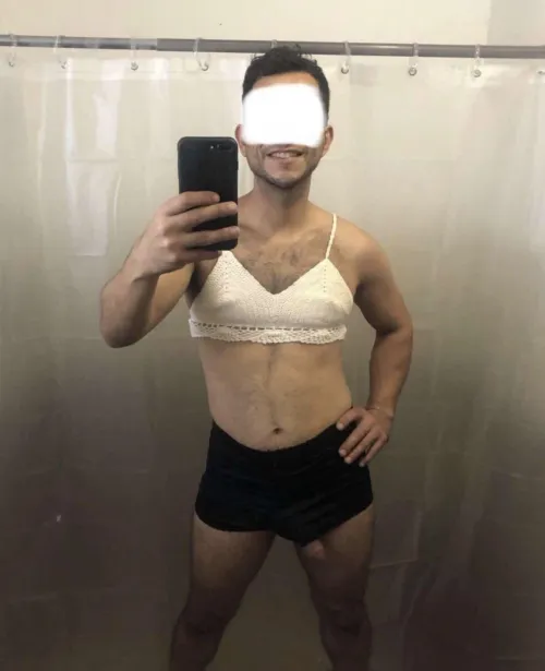 37 [619] CD4A Mexican, closet-sissy curious about forced-bi gb.