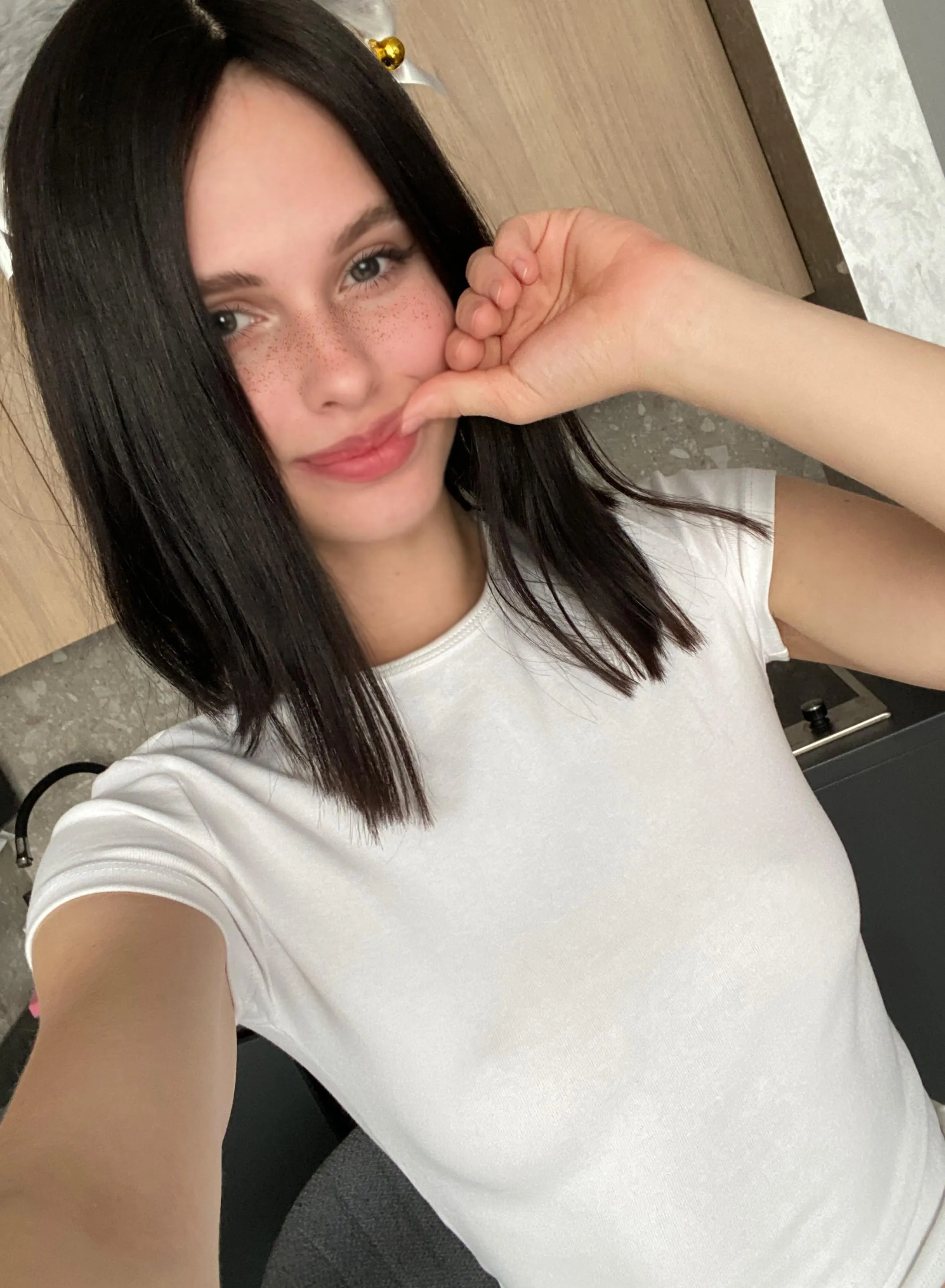 A smile makes any girl look better