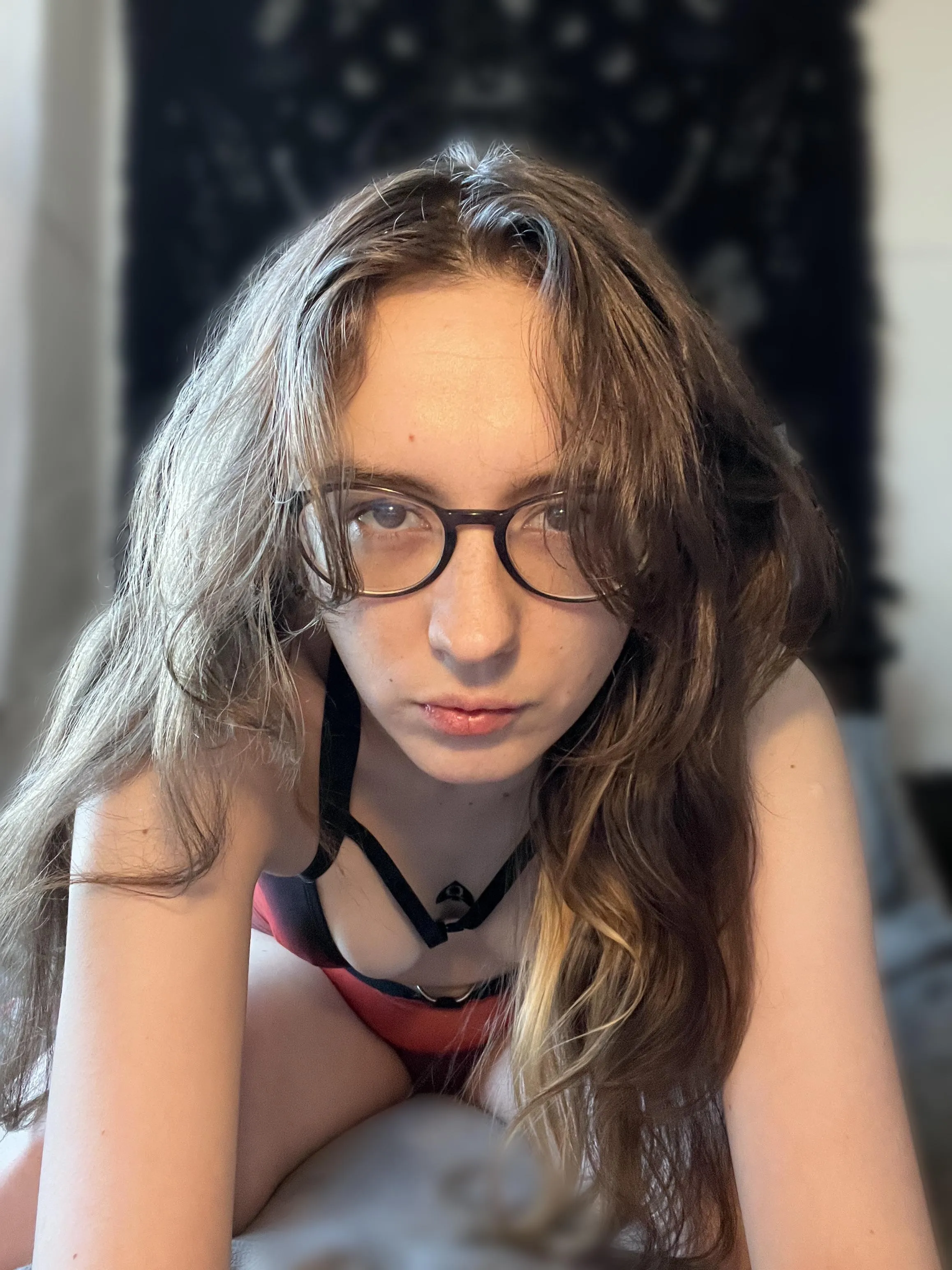 autistic gamer girl that likes to dominate :3