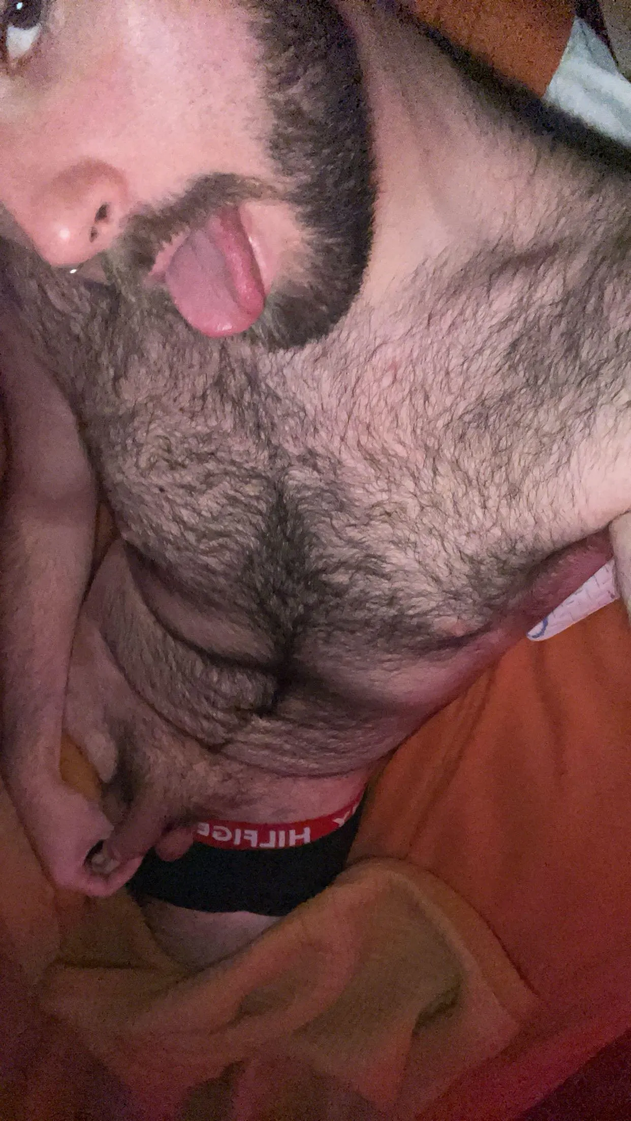 can’t wait for my bush to come in 😩😩