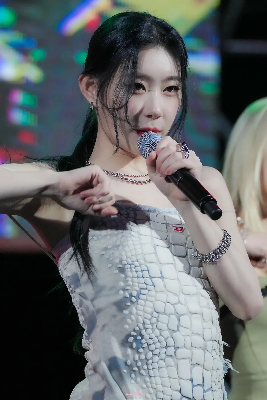 Chaeryeong's pit texture - ITZY