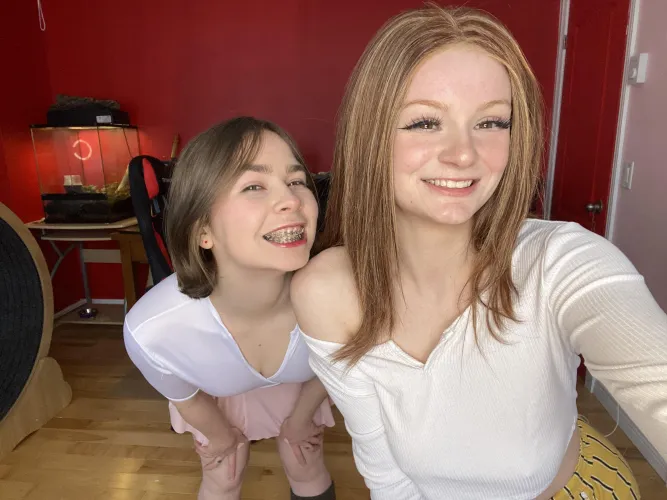 Happy girls! Who’s your fav? F18